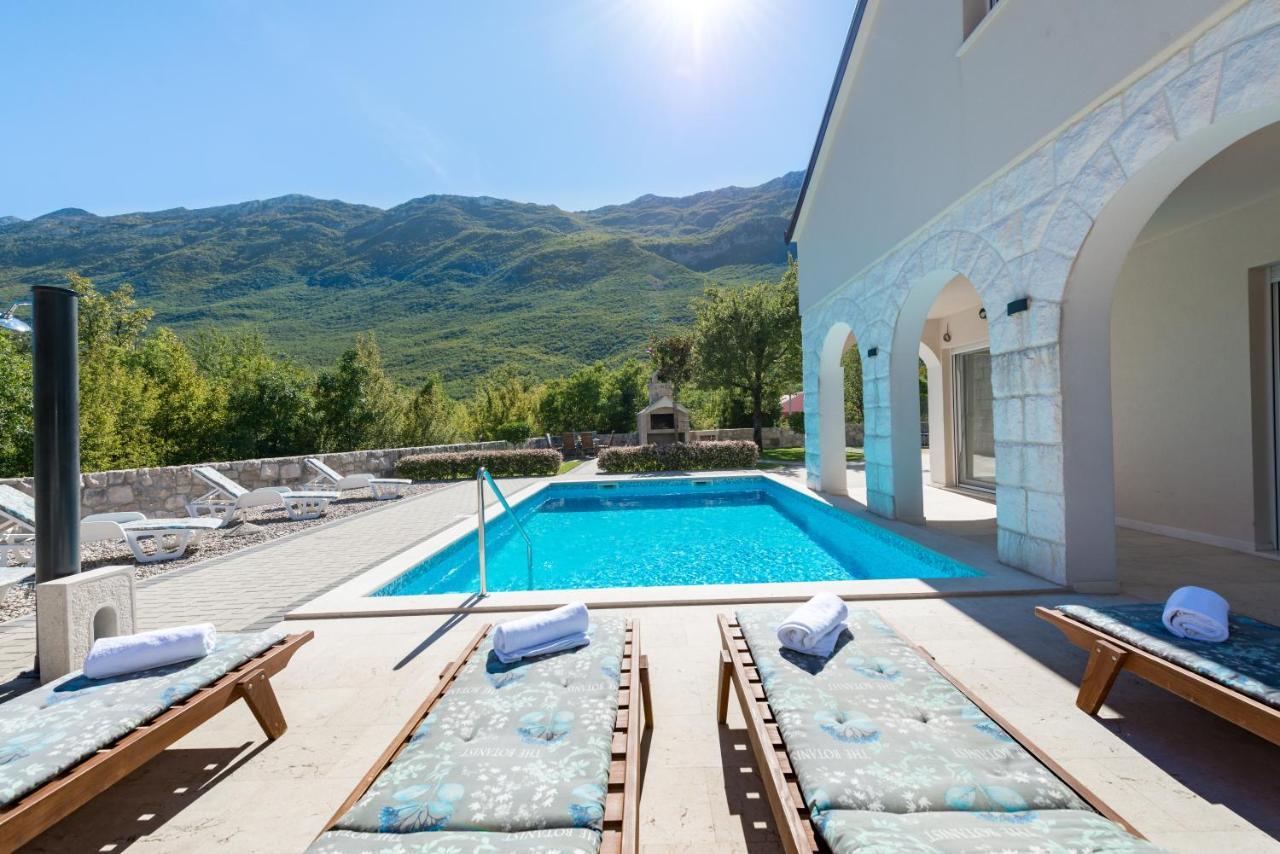 Villa Salvia Zagvozd Exterior foto